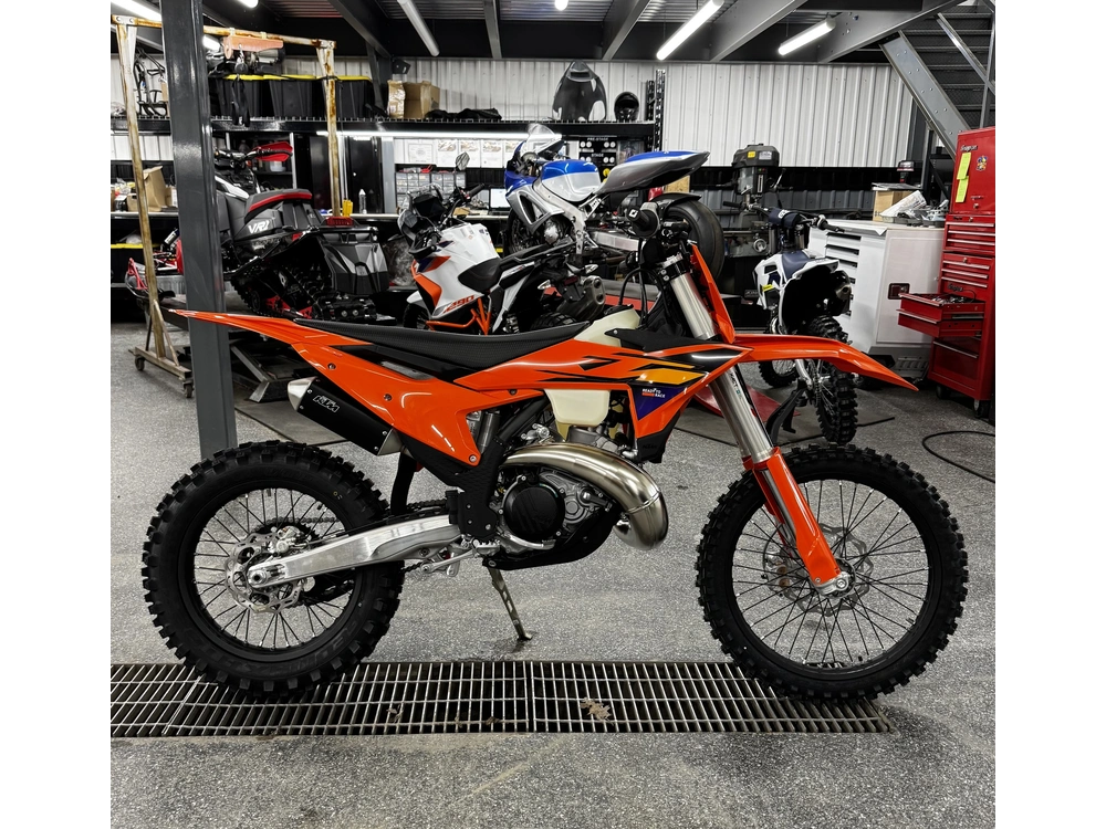 Ktm 300 Xc 2026 alt