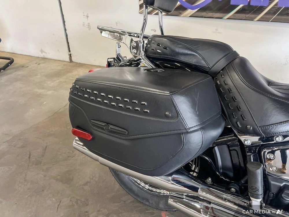 2024 Harley-davidson Flhcs Heritage Classic 114 alt