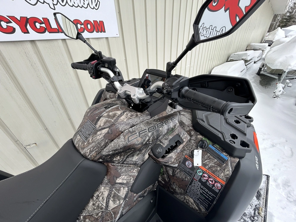 2025 Cfmoto Cforce - 800 - Touring alt