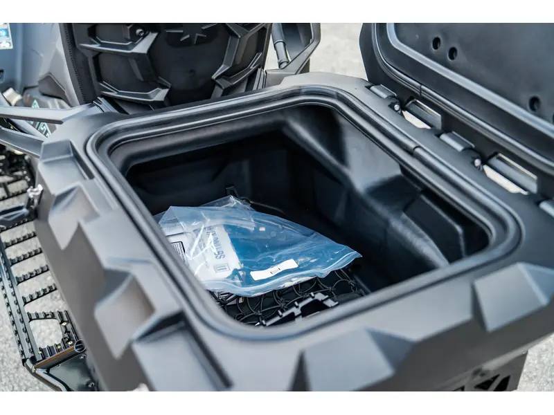 2026 Polaris 850 Titan Adventure Ultimate 155 1.8