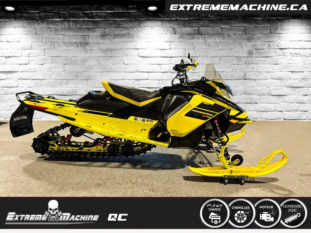 2021 SKIDOO RENEGADE ® X-RS® 850 E-TEC TRÈS PROPRE!!!
