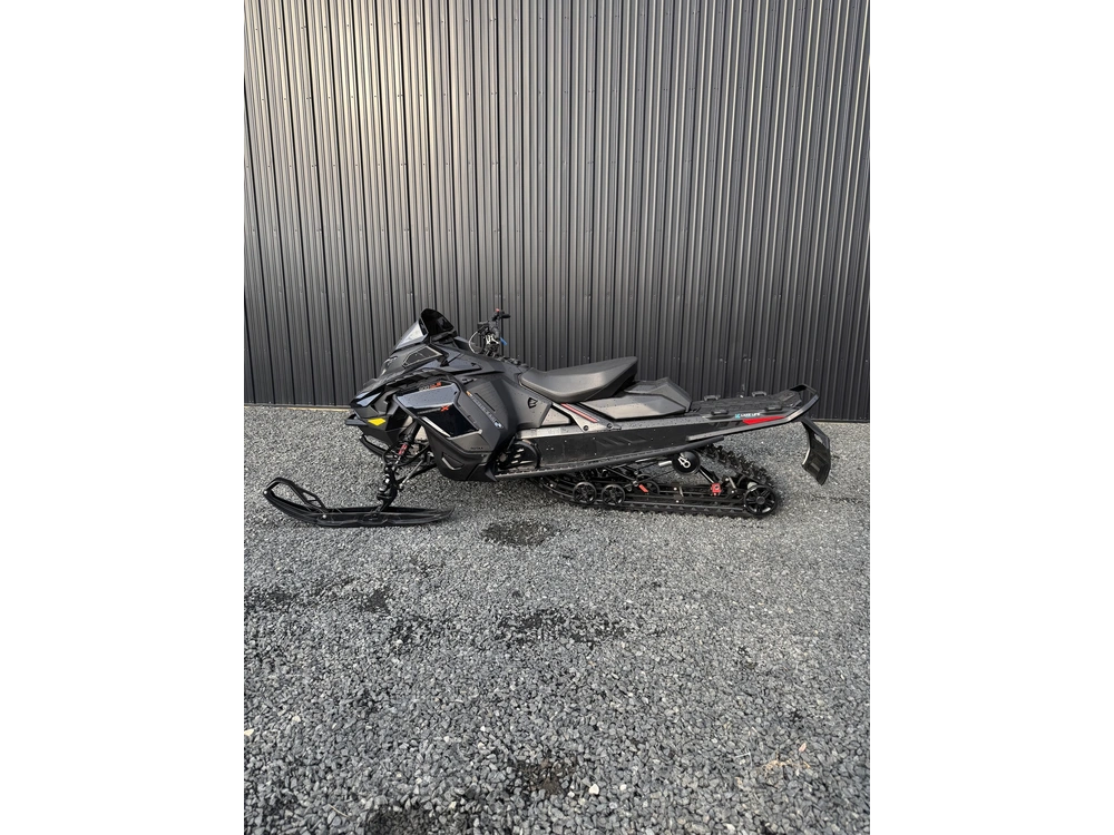 2025 Ski-doo Renegade X 900 R alt