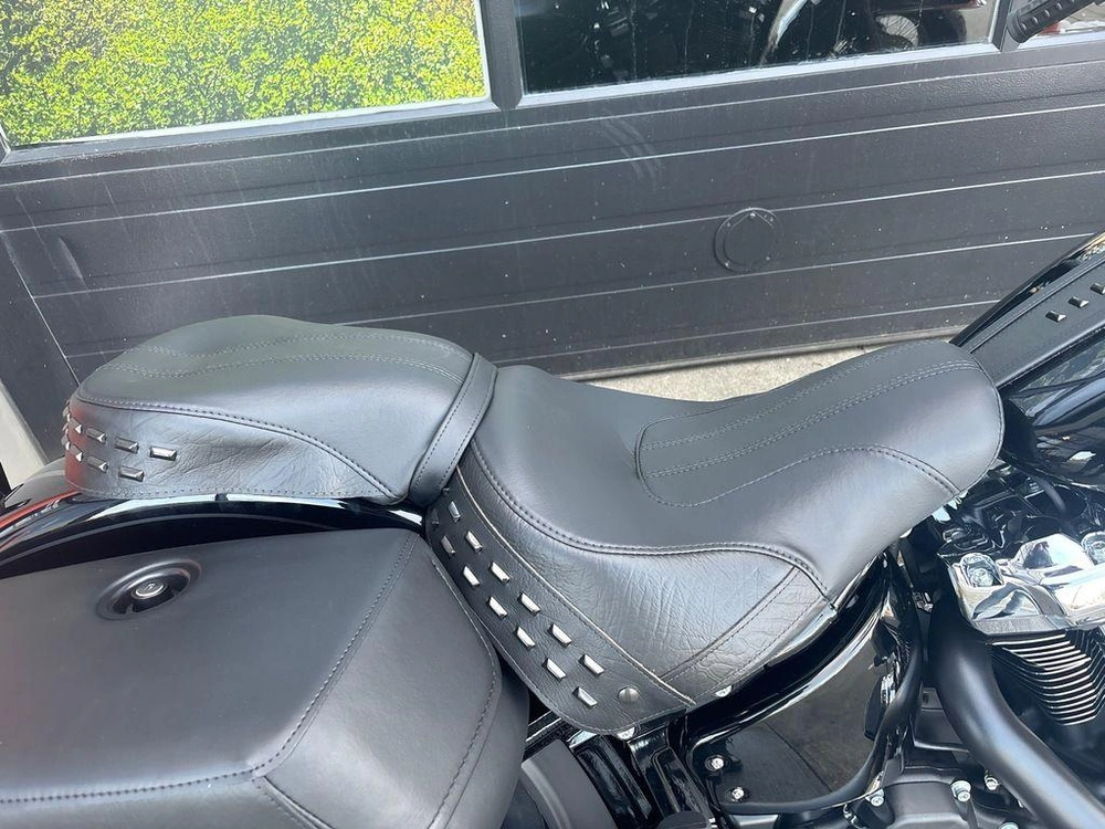 2025 Harley-davidson Flhc - Heritage Classic alt