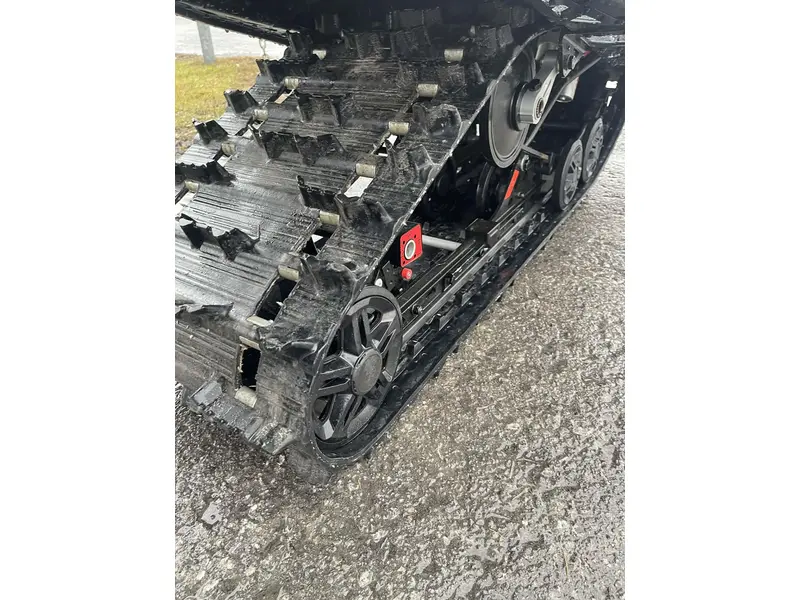 2024 BRP MXZ XRS 850 Etec 129"