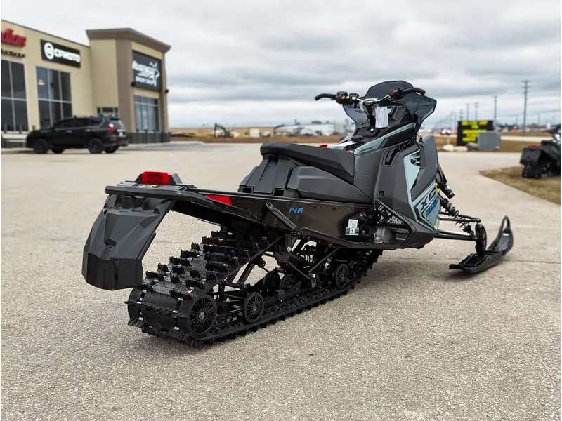 2026 Polaris 850 Switchback XC 146 // Hemlock Blue/Black/Velocity Blue