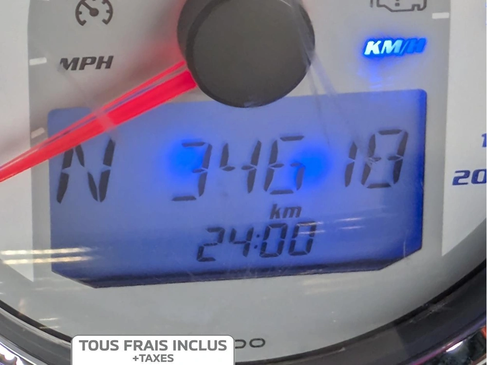 Victory Motorcycles Vegas 2011 alt