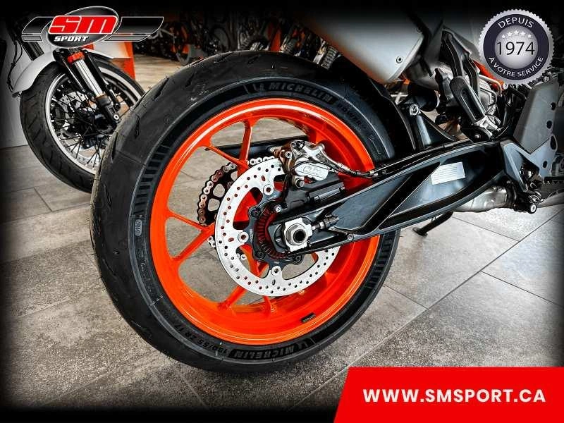 2024 Ktm 890 Smt alt