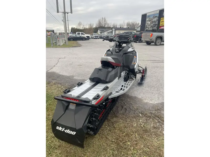 2024 BRP MXZ X-RS 137''