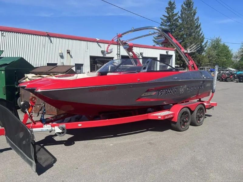 2013 Malibu Wakesetter Mxz 20 alt