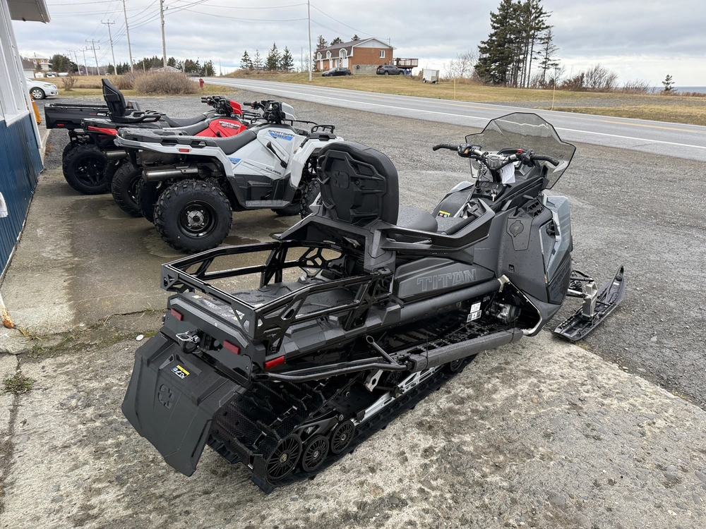 Polaris S26aje9fsl Polaris Prostar S4 Titan Adventure 155 2026 alt