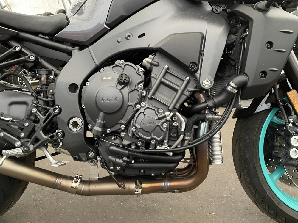 2024 Yamaha Mt-10 alt