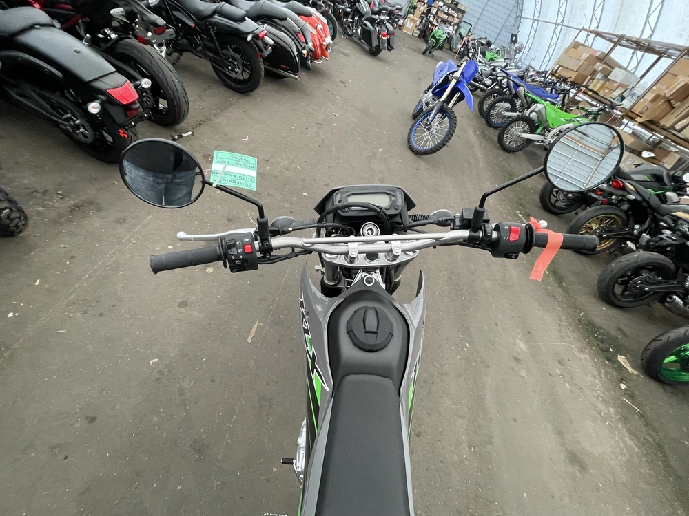 2025 Kawasaki Klx230 alt