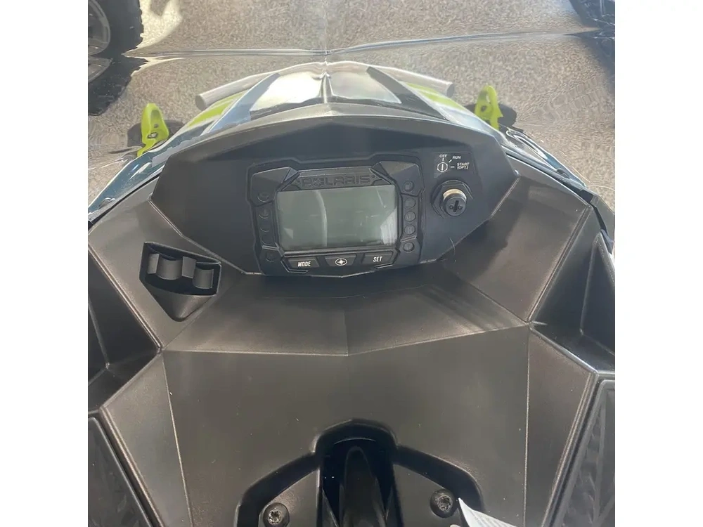 2025 Polaris 550 Voyageur 155 Es alt
