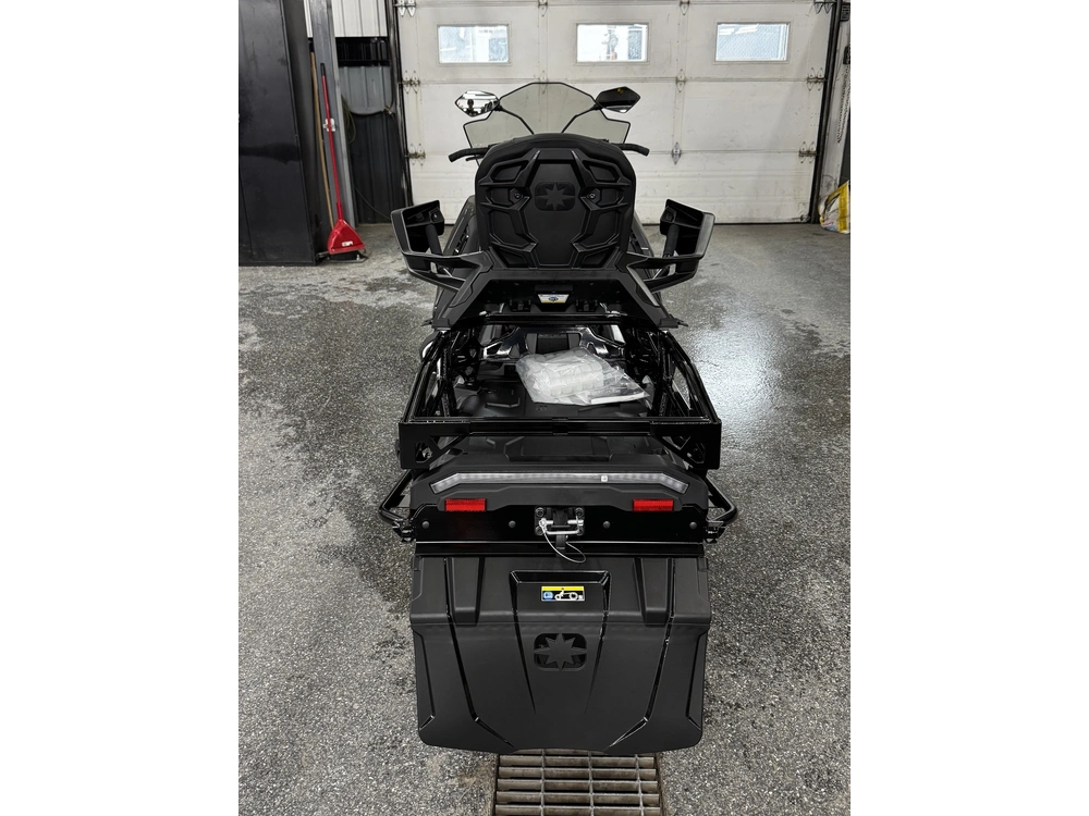 Polaris 650 Titan Adventure 155 1.8 2025 alt