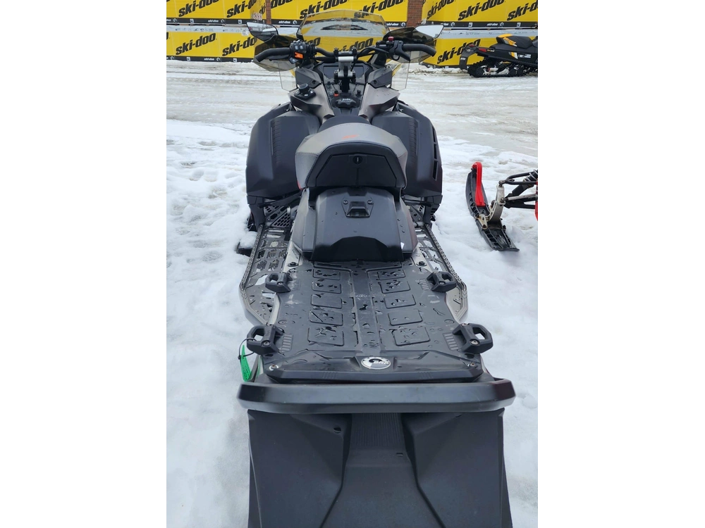 2023 Ski-doo Renegade® X-rs® Rotax® 900 Ace™ Turbo R Ss Ice Rip. Xt 1.5 Yellow alt