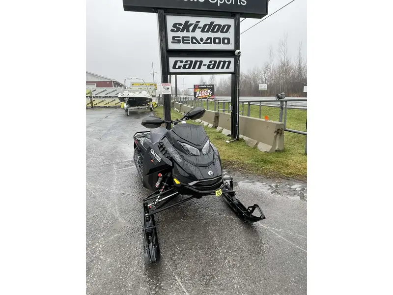 2024 BRP MXZ XRS 850 Etec 129"