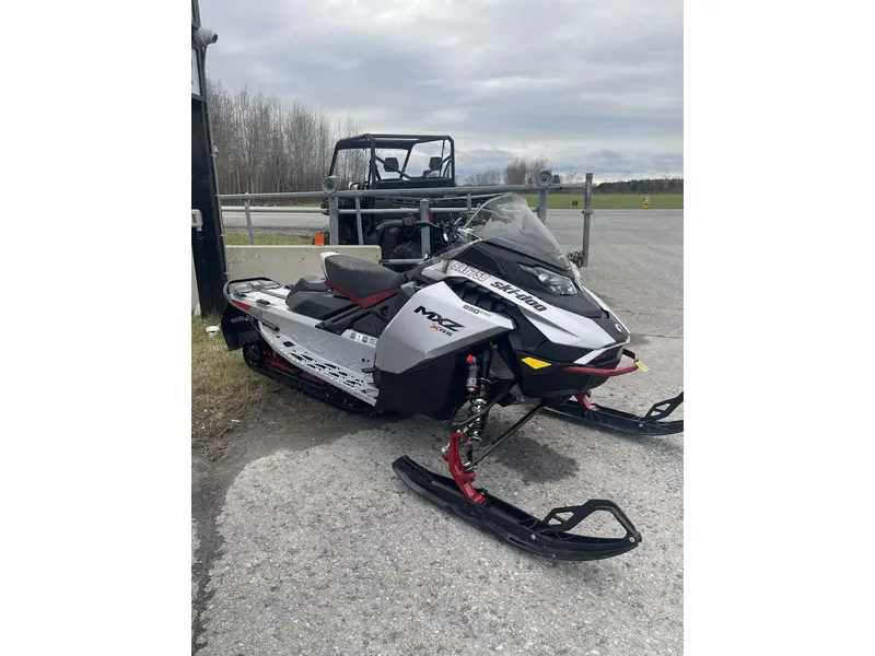 2024 BRP MXZ X-RS 137''