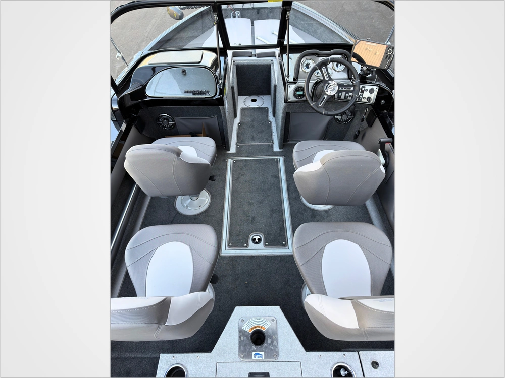 2026 Smoker-craft Ultima 172 Dc alt