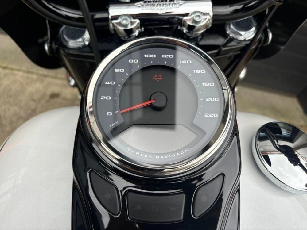 2025 Harley-davidson Flhc - Heritage Classic alt