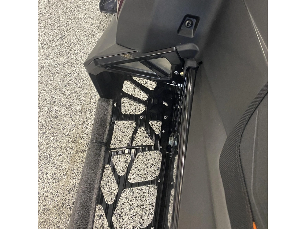 2025 Polaris Patriot 9r Switchback Assault 146 alt