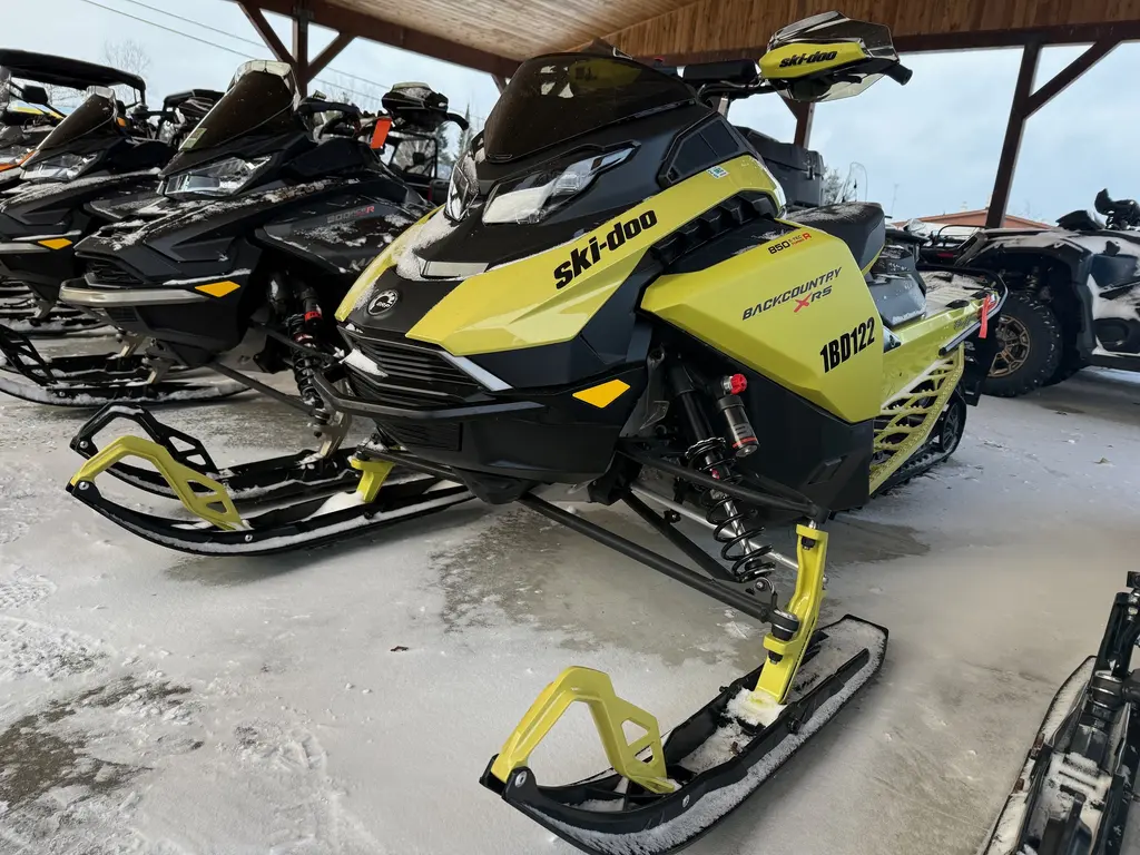 2025 Ski-Doo BACKCOUNTRY X-RS (43") 850 E-TEC TURBO R (UZS5)