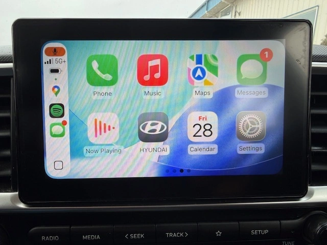 2025 Hyundai Venue Essential alt