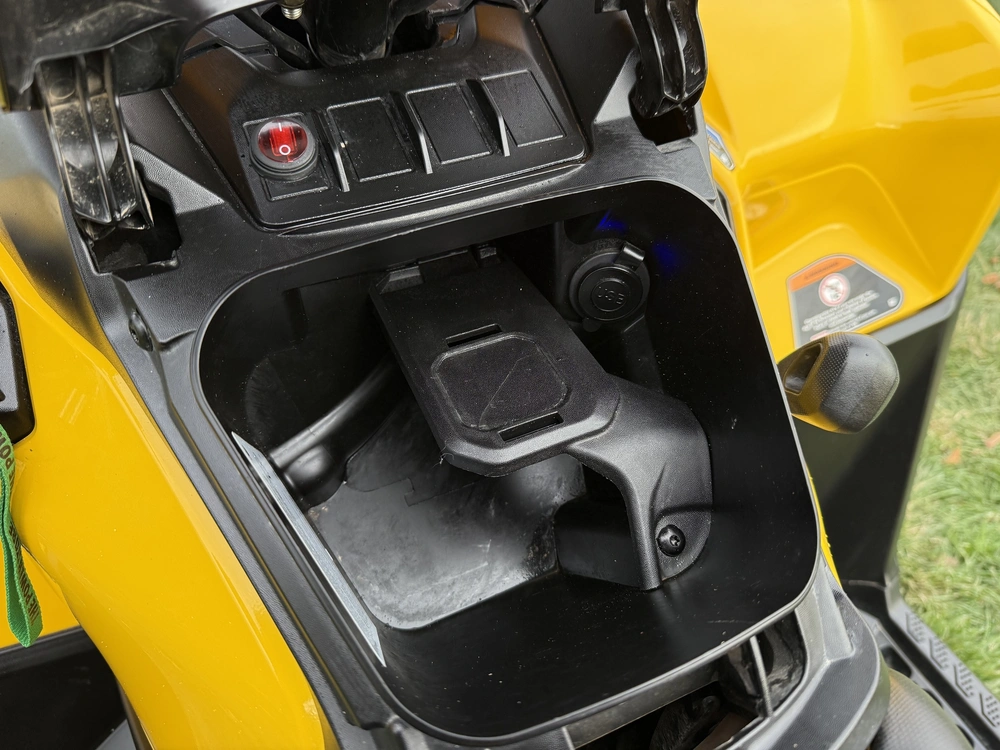 2024 Can-am Outlander Max Xt 700 alt