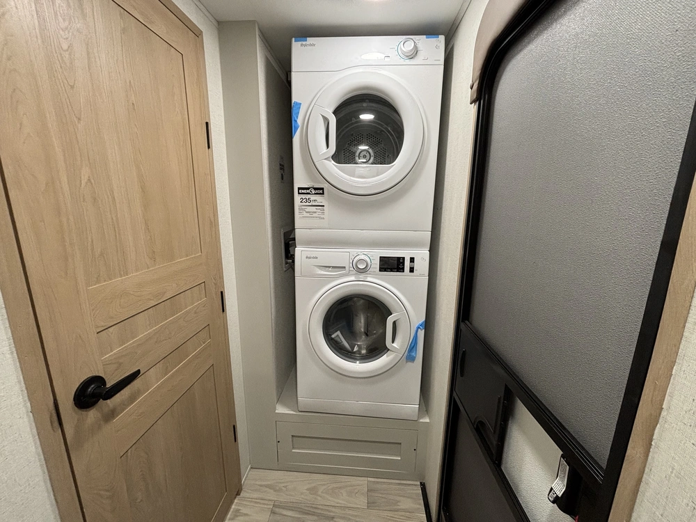 Forest River Sierra 41duplex 2026 alt