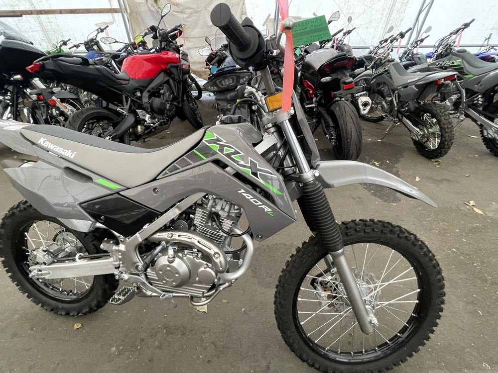 2025 Kawasaki Klx140r L alt