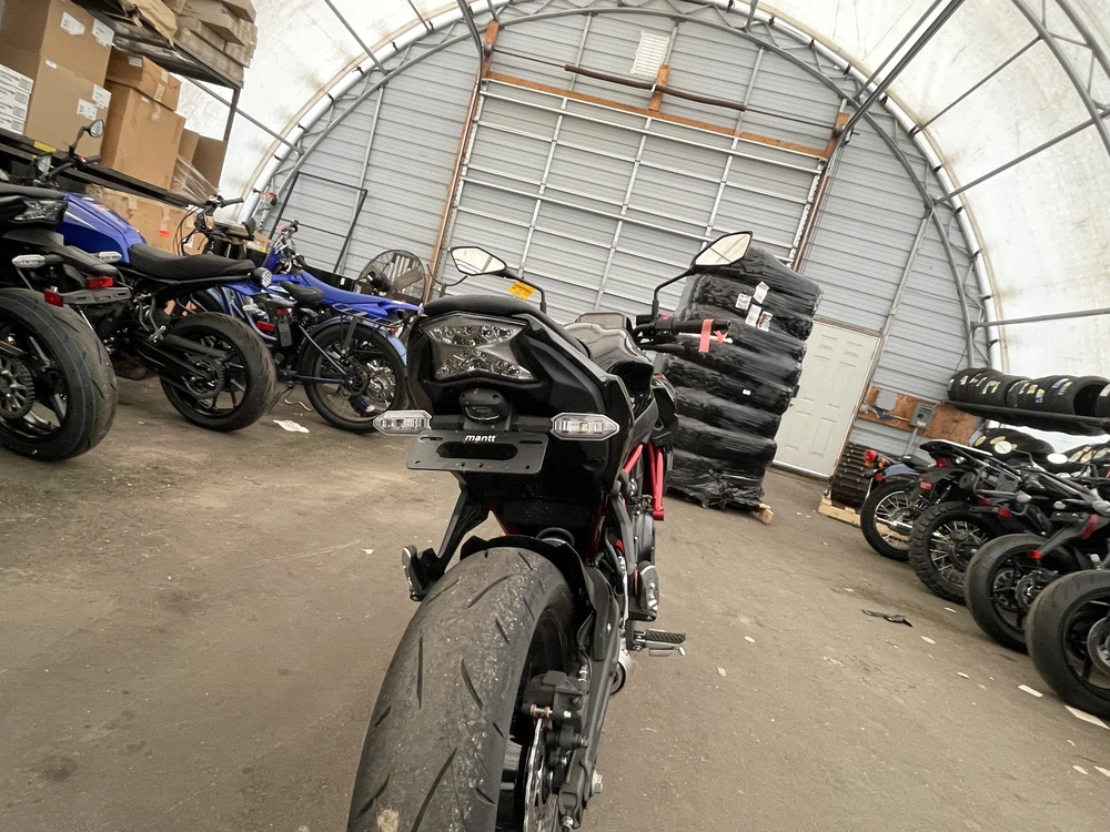 2025 Kawasaki Z650 Abs alt