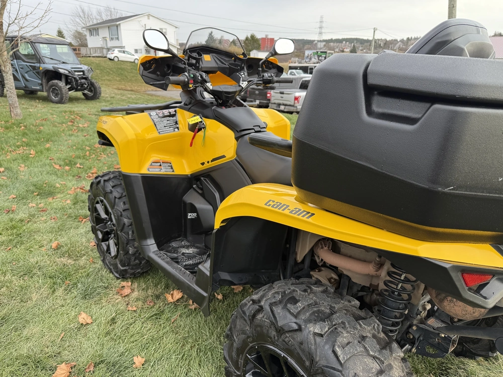 2024 Can-am Outlander Max Xt 700 alt