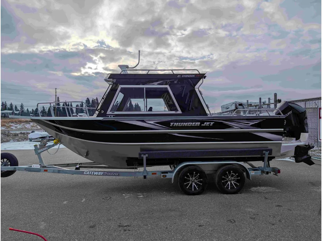 2026 Thunder Jet 210 Chinook PRO 