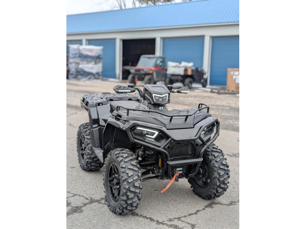 Polaris Sportsman 570 Trail Eps | 🌟 Trail Eps 2023 – Traction 4x4 & Conduite Stable 🌟 | 2023 alt