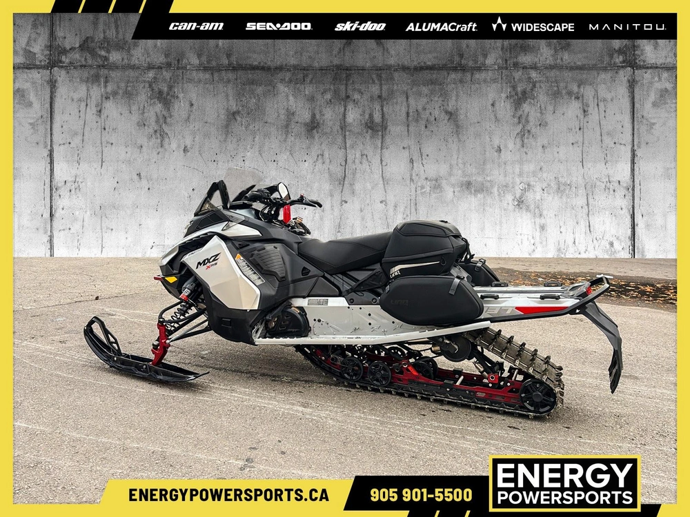 2024 Ski-doo Mxz Xrs 850 137 Ir Sas 10.25 alt