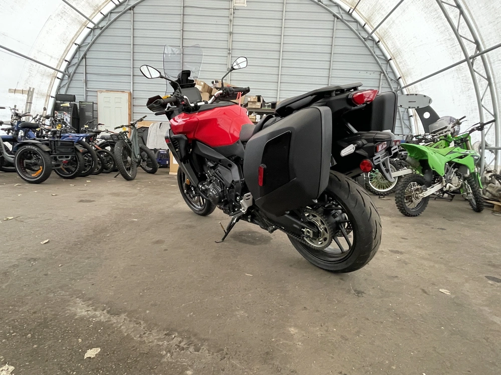 2025 Yamaha Tracer 9 Amt alt