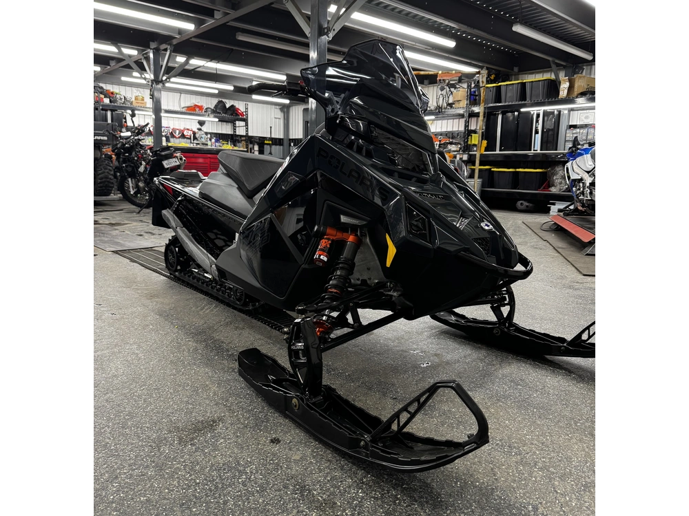 Polaris 850 Indy Vr1 Dynmx 2026 alt