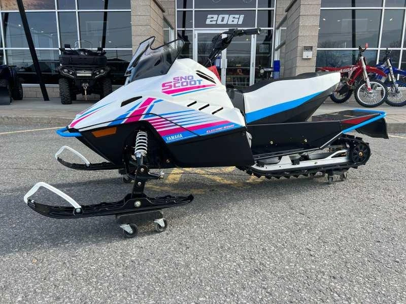 Yamaha Snoscoot Es Blanc Bleu No 2024 alt