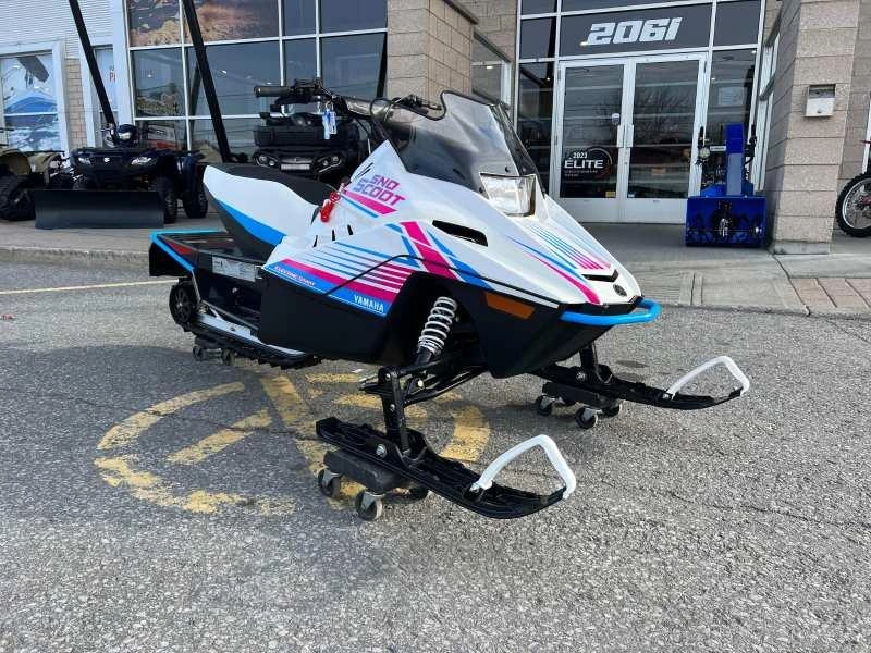 Yamaha Snoscoot Es Blanc Bleu No 2024 alt