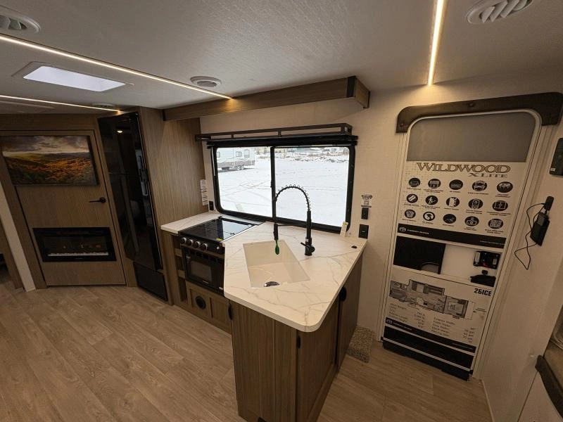 Wildwood X Lite 26 Ice 2026 alt