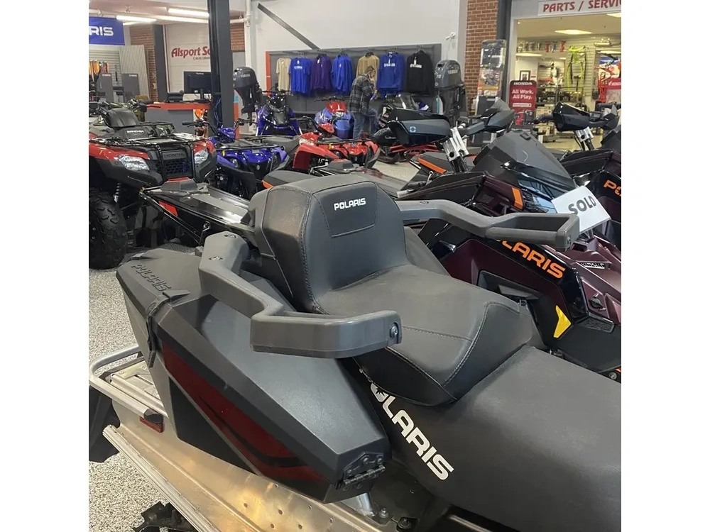 2022 Polaris 550 Indy Adventure 144 Es alt