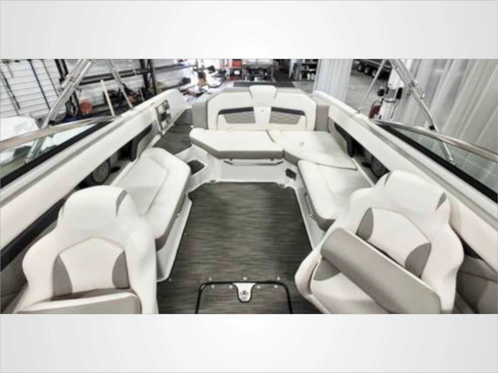 2018 Four Winns 240hd alt