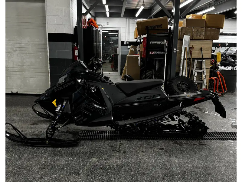 2026 Polaris 9R INDY XCR 137