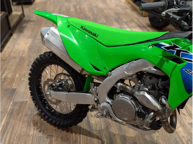 2026 Kawasaki KX450 // Lime Green