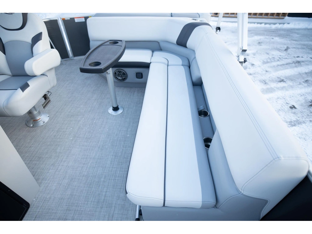 2025 Suncatcher Select 20fc alt