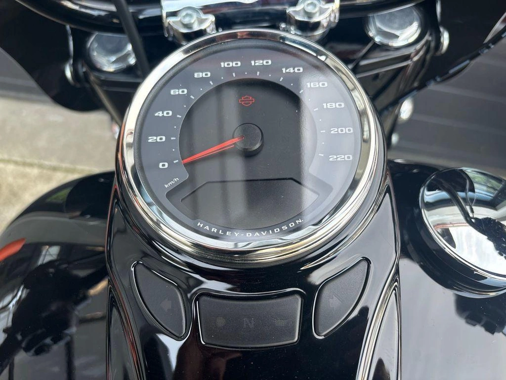 2025 Harley-davidson Flhc - Heritage Classic alt