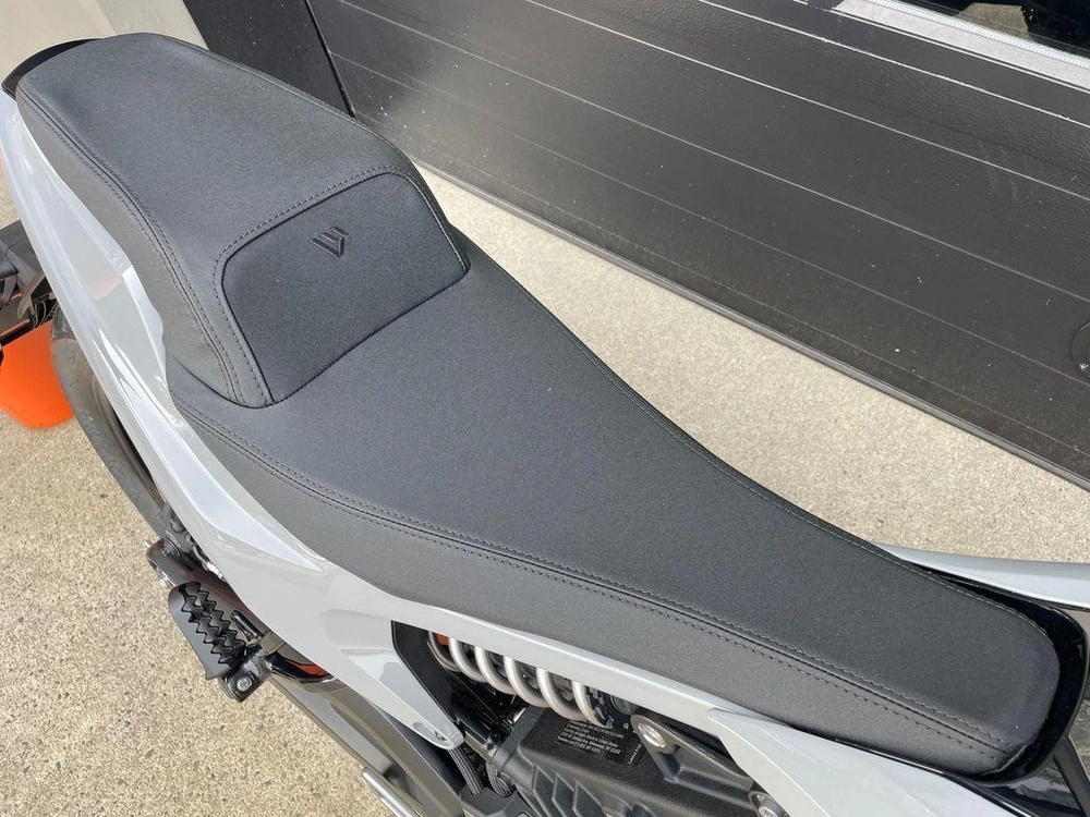 2024 Livewire S2 Del Mar® alt