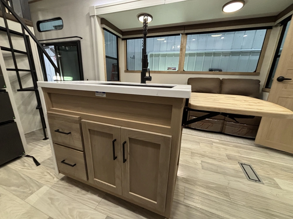 Forest River Sierra 41duplex 2026 alt