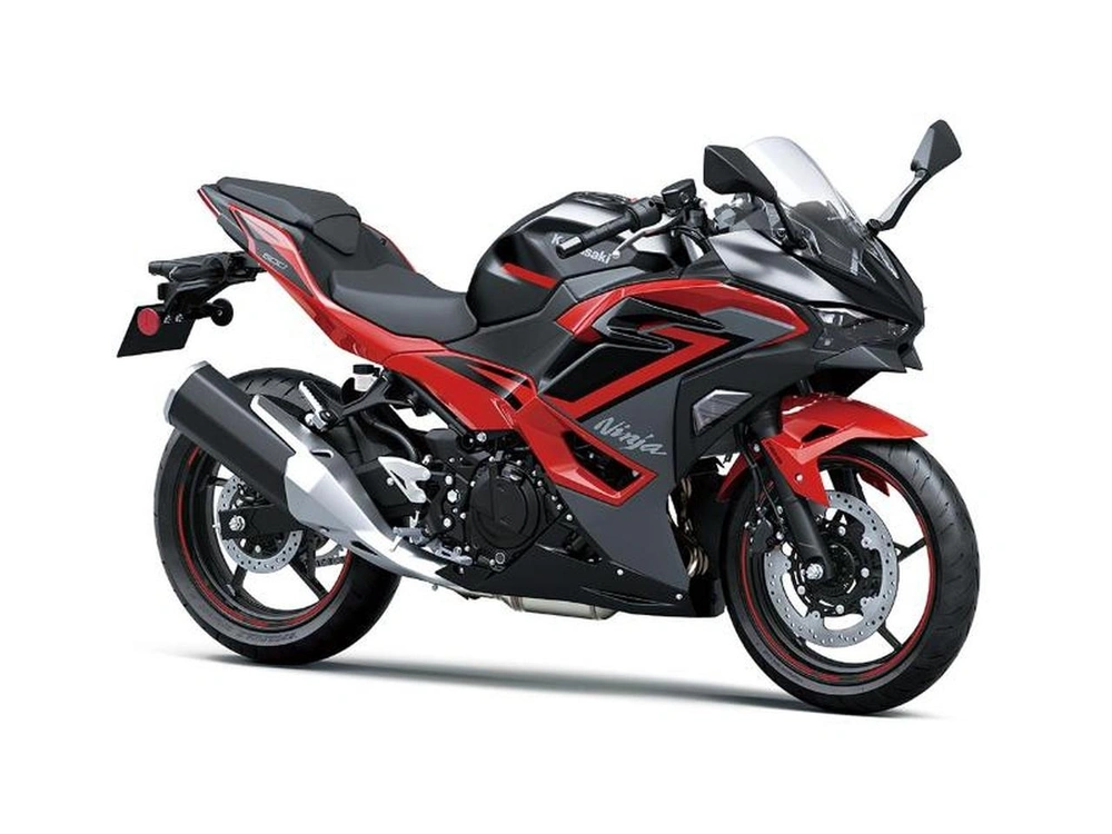 2025 Kawasaki Ninja 500 Se alt