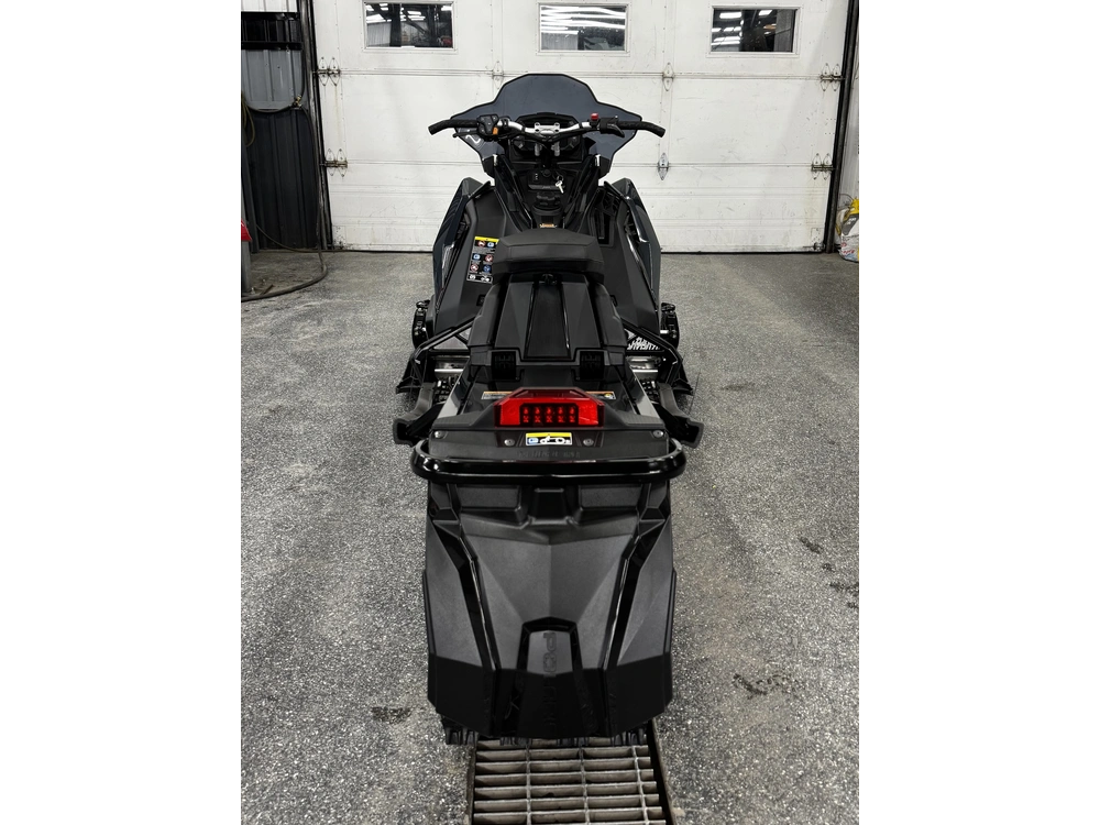 Polaris 850 Indy Vr1 Dynmx 2026 alt