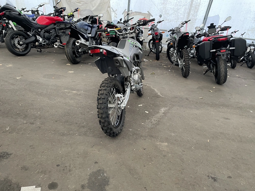 2025 Kawasaki Klx140r L alt